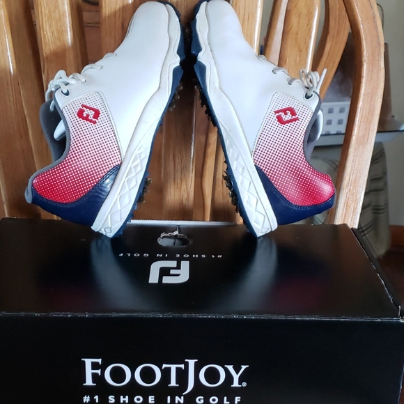 youth golf shoes size 1